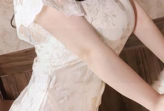 看陌陌咕咕咕的修女照片，会让我重新思考“修女”这个标签啊。
